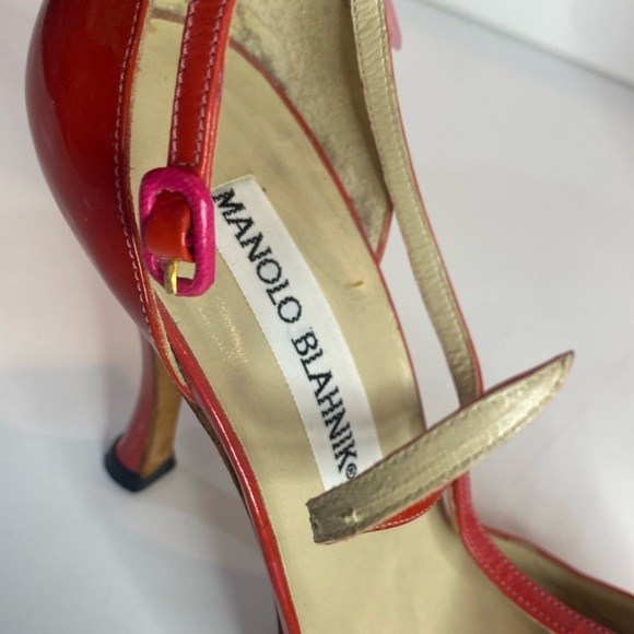 Manolo Blahnik Red Patent Leather T-Strap Heels VGUC Size 36 - Picture 2 of 15